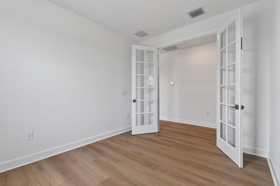 Lot796-13597SWVERMILLIONCIR(13)