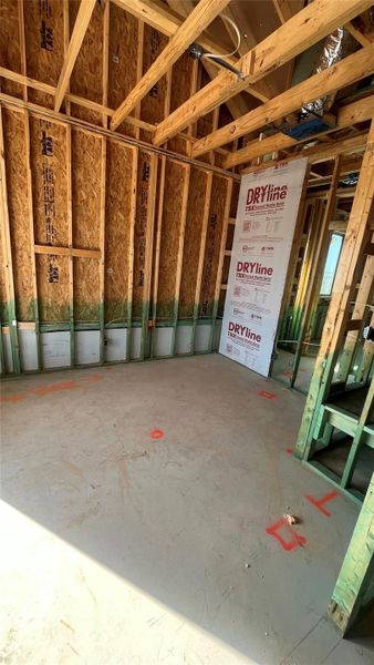 Spacious, unfurnished interior of a new home in Palmera Ridge, Leander (Image 19).