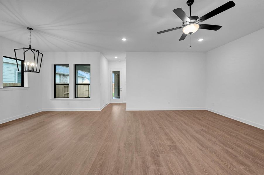 Spacious, unfurnished interior of a new home in Riceland 50’ Alley Load Homesites, Mont Belvieu (Image 17).