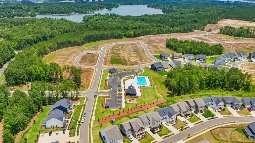 Lakeside Glen Community Amenity Minutes away from Allison Creek Park Lakeside Glen Community Amenity Minutes away from Allison Creek Park