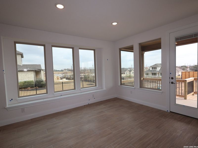 Spacious, unfurnished interior of a new home in Everly Estates, San Antonio (Image 15).