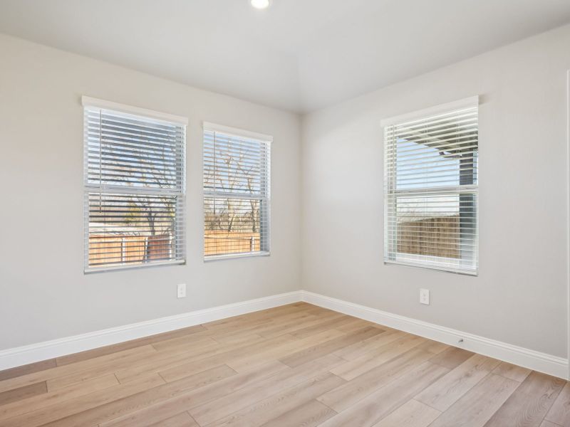 Spacious, unfurnished interior of a new home in Parks at Foster Crossing - Premier Series, Anna (Image 17). Spacious, unfurnished interior of a new home in Parks at Foster Crossing - Premier Series, Anna (Image 17).