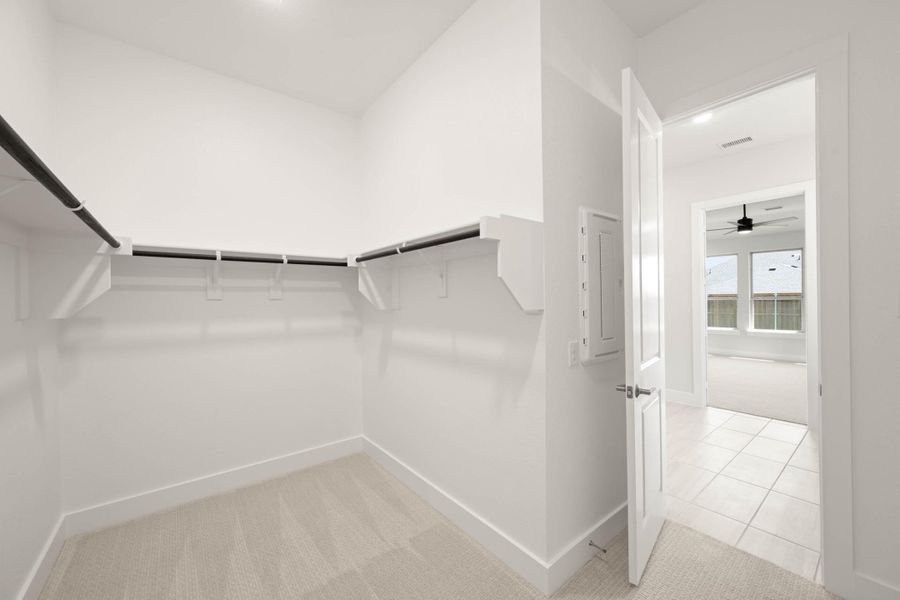 Spacious, unfurnished interior of a new home in Discovery Collection at Bridgewater, Midlothian (Image 21).