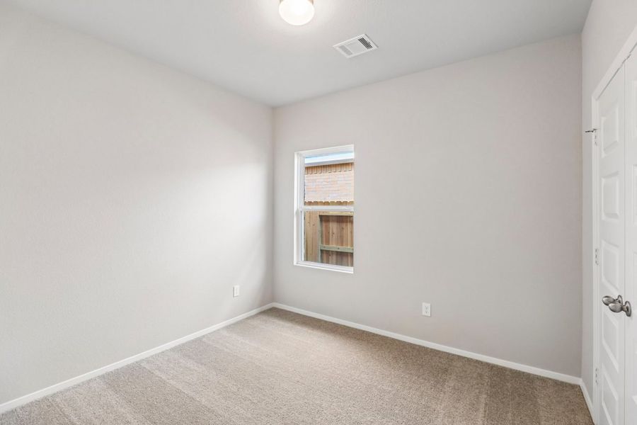 Spacious, unfurnished interior of a new home in Sorella, Tomball (Image 22). Spacious, unfurnished interior of a new home in Sorella, Tomball (Image 22).