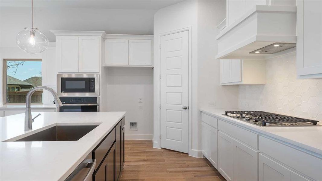 Furnished interior view inside a new home in Reunion 50', Rhome (Image 13). Furnished interior view inside a new home in Reunion 50', Rhome (Image 13).