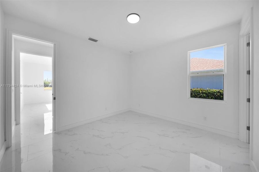 Spacious, unfurnished interior of a new home in , Cape Coral (Image 18). Spacious, unfurnished interior of a new home in , Cape Coral (Image 18).