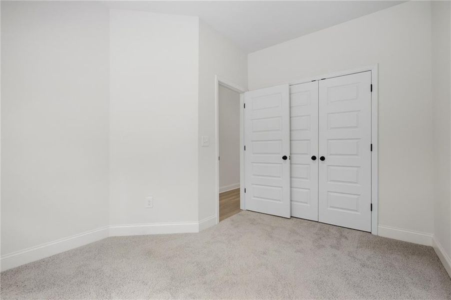 Spacious, unfurnished interior of a new home in , Mableton (Image 31).