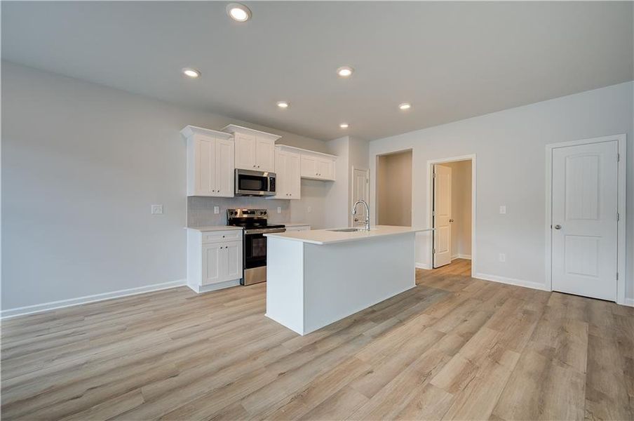 Furnished interior view inside a new home in Bowers Farm, McDonough (Image 7).