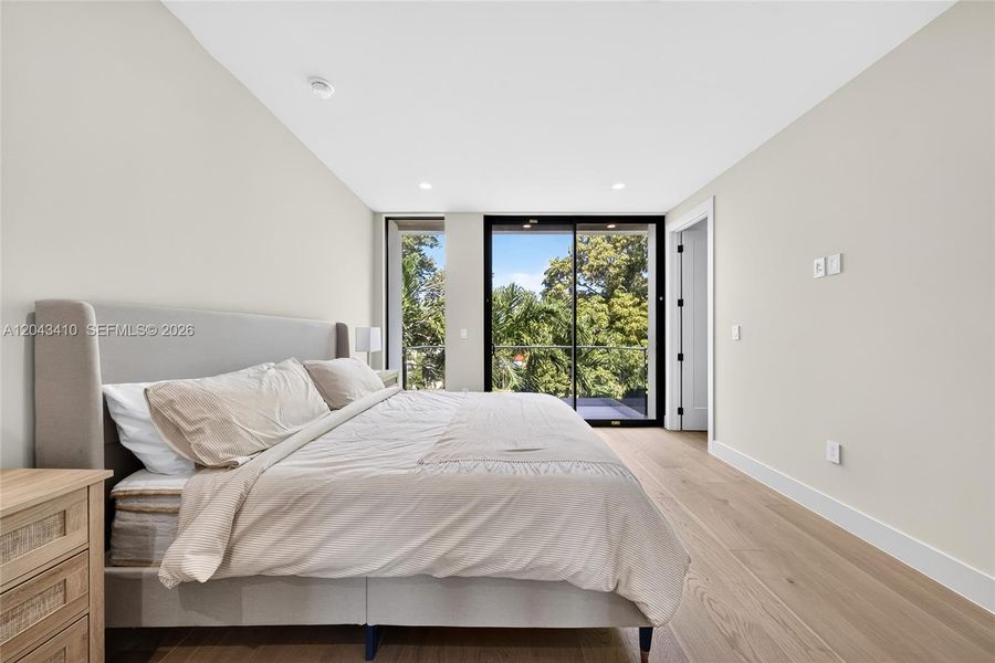 Furnished interior view inside a new home in , Miami (Image 20).