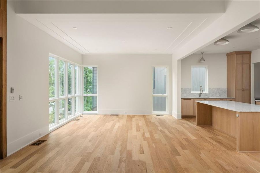 Image 36 of a home in .