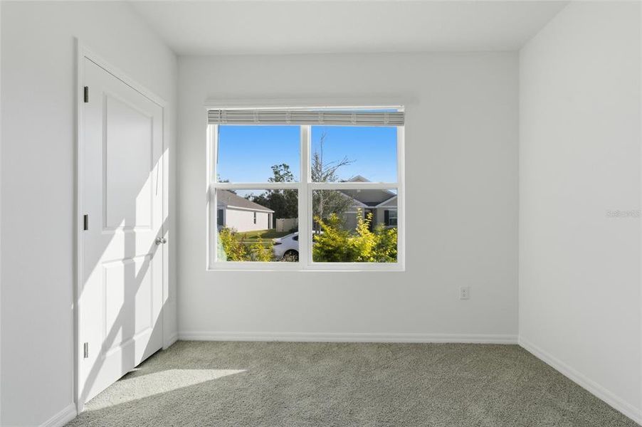 Spacious, unfurnished interior of a new home in Northwater at Two Rivers, Zephyrhills (Image 21).