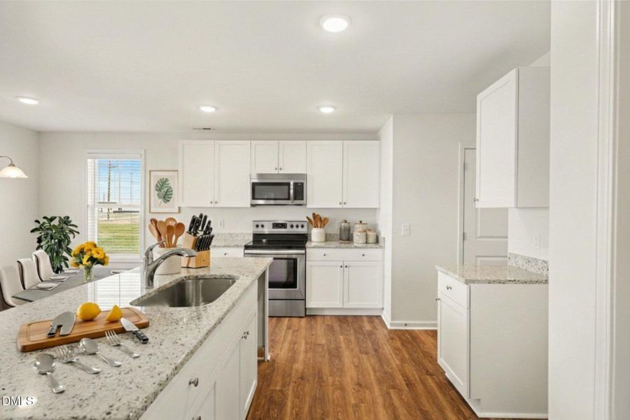 014_jam01877_-_kitchen_-_modern_-_5_79