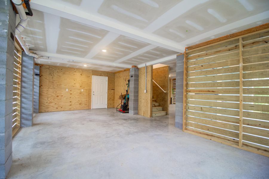 Image 48 of a home in .