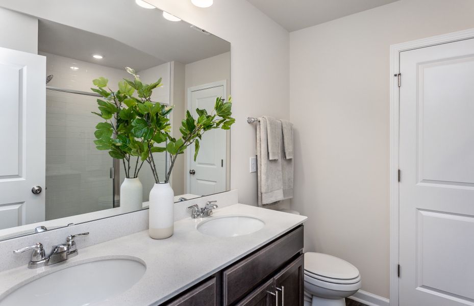 Owner's Bath with Dual Bowl Vanity