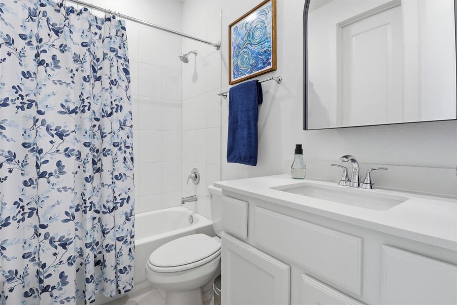 Furnished interior view inside a new home in , Brookshire (Image 15).