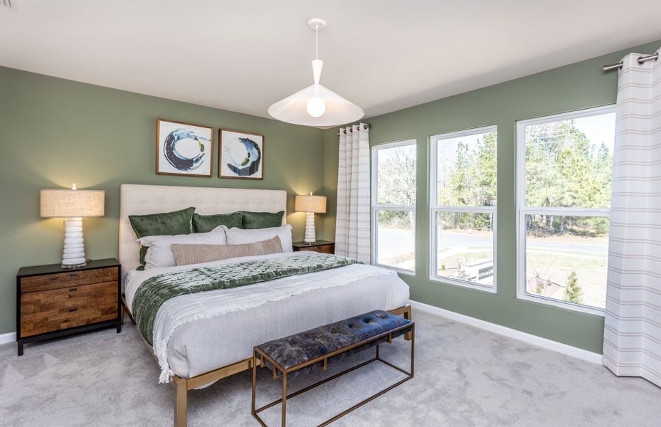 Large & Light-Filled Owner's Suite