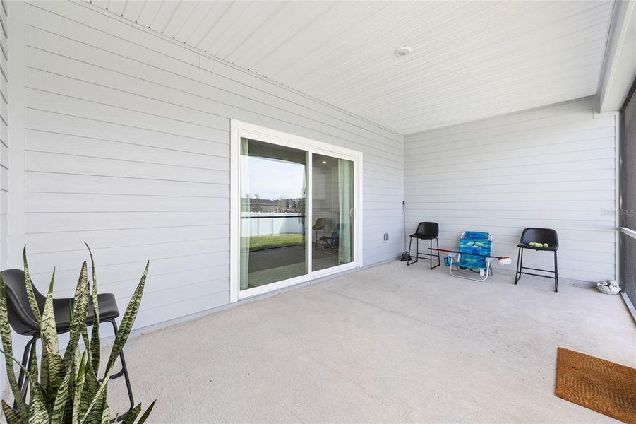 Exterior details and patio area of a home in , Ocala (Image 27).