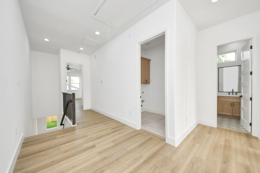 Flex space on the second floor can be used as home office or media area. Flex space on the second floor can be used as home office or media area.