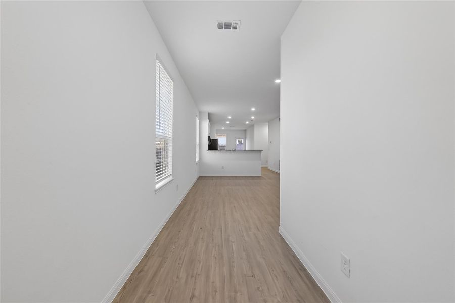 Spacious, unfurnished interior of a new home in Windrow, Hockley (Image 15). Spacious, unfurnished interior of a new home in Windrow, Hockley (Image 15).