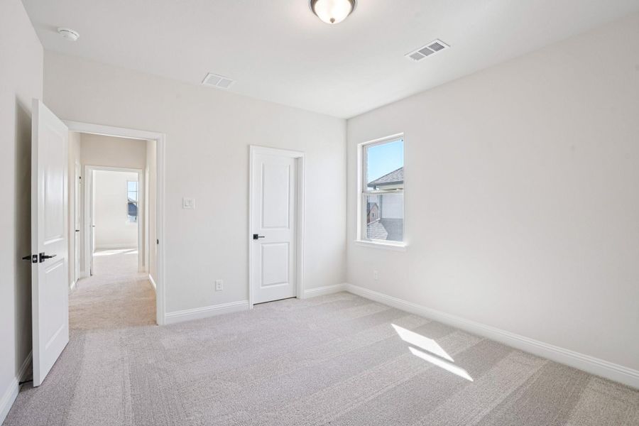 Spacious, unfurnished interior of a new home in , Missouri City (Image 24). Spacious, unfurnished interior of a new home in , Missouri City (Image 24).