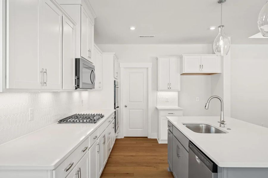 The Wellsely B Kitchen