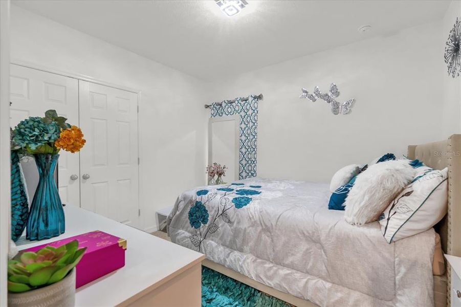 Furnished interior view inside a new home in Hammock Reserve, Haines City (Image 10).