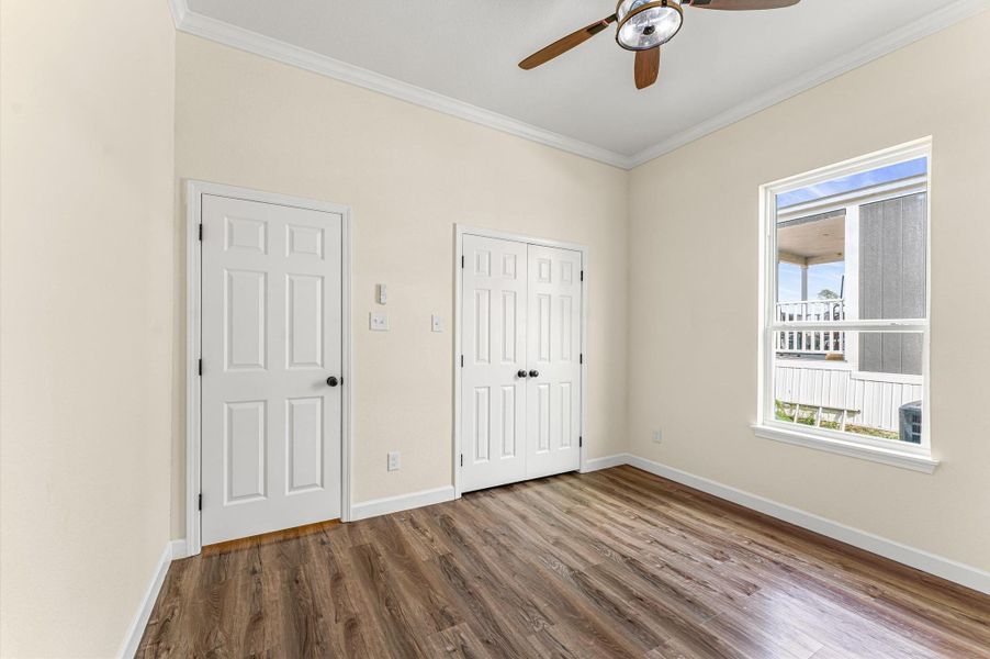 Spacious, unfurnished interior of a new home in , Huffman (Image 24).