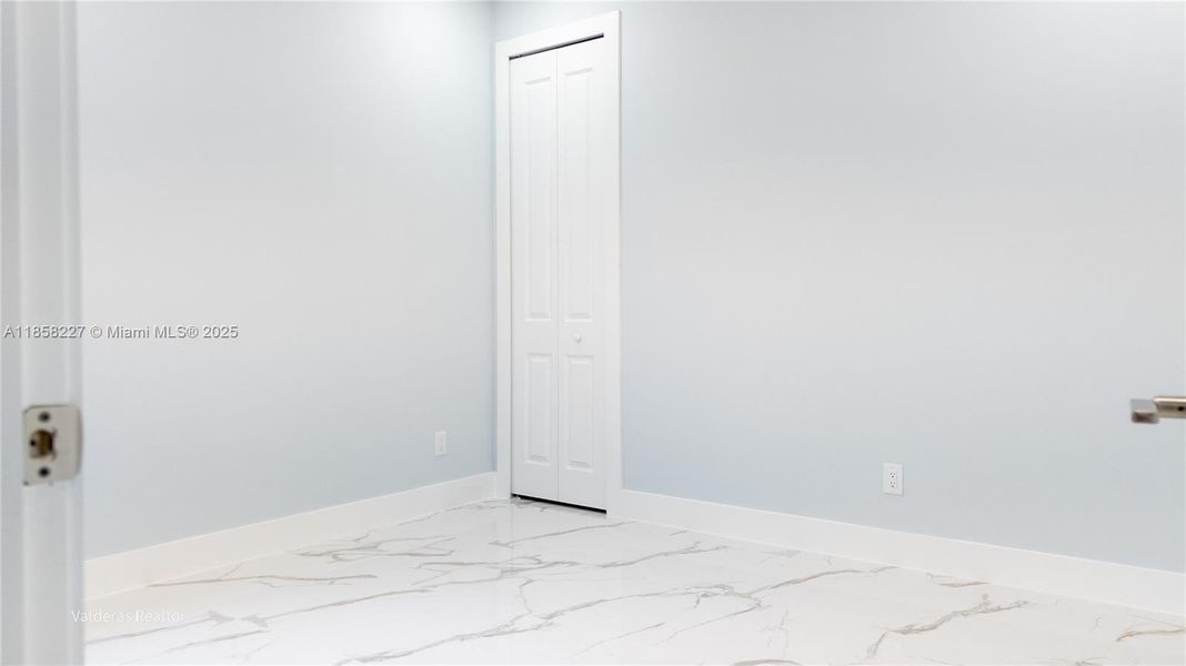 Image 34 of a home in .