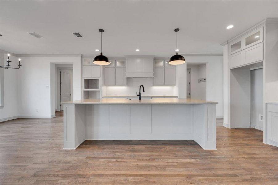 Furnished interior view inside a new home in , Waxahachie (Image 5).