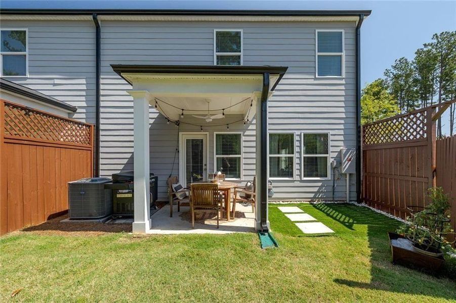 Exterior details and patio area of a home in , Mableton (Image 3).