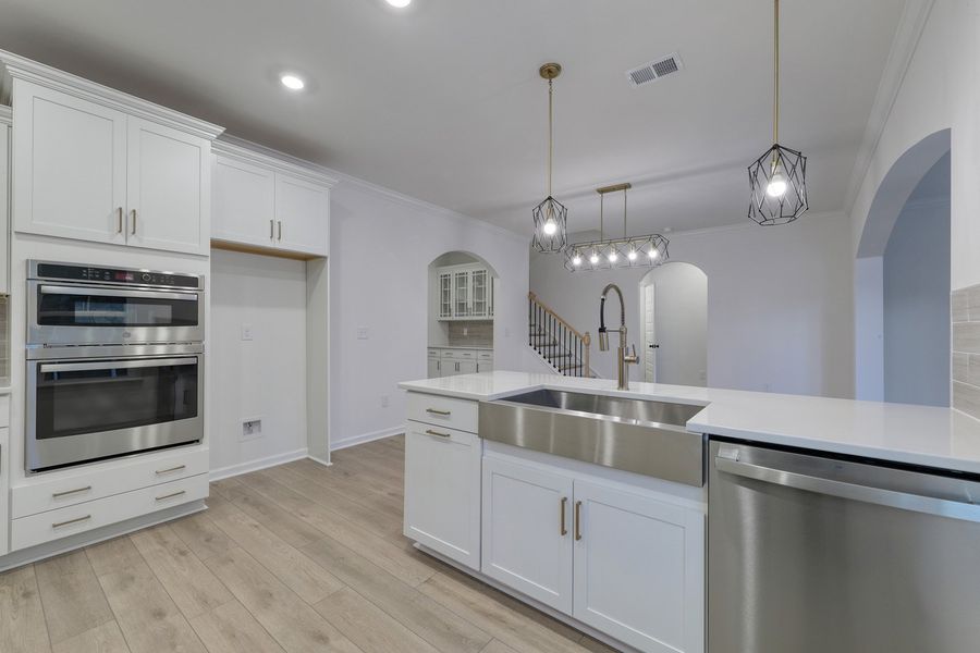 Furnished interior view inside a new home in Arcadia, Myrtle Beach (Image 10).