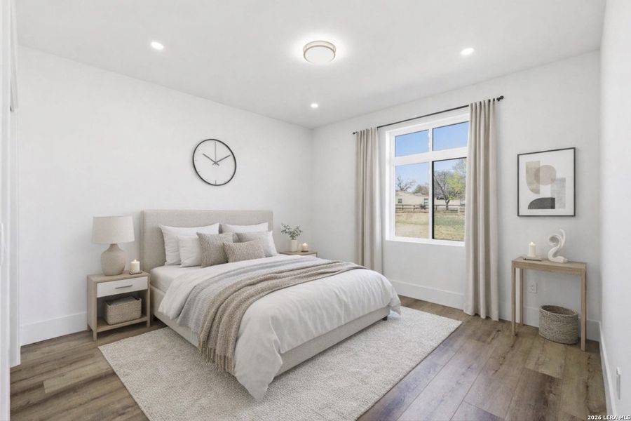 Furnished interior view inside a new home in , Bandera (Image 18).