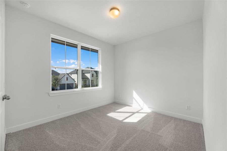 Representative image. Features, specifications, selections and colors may vary.