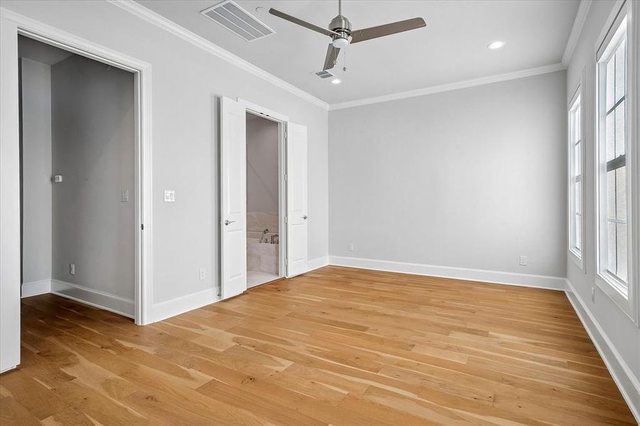 Spacious, unfurnished interior of a new home in , Addison (Image 30).