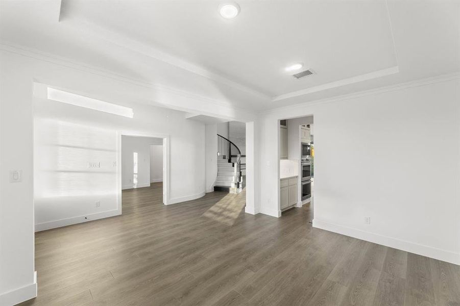 Spacious, unfurnished interior of a new home in Broadmoor Estates, Ovilla (Image 18).