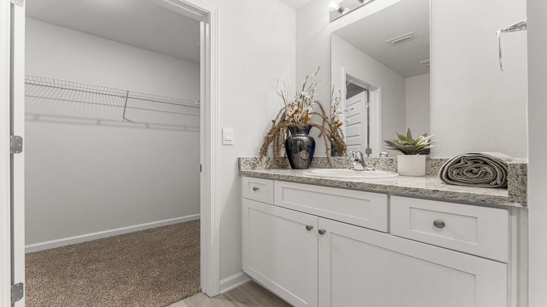 Representative furnished interior of a home built from the Callaway by D.R. Horton in Sunny Hills, Chipley (Image 23).