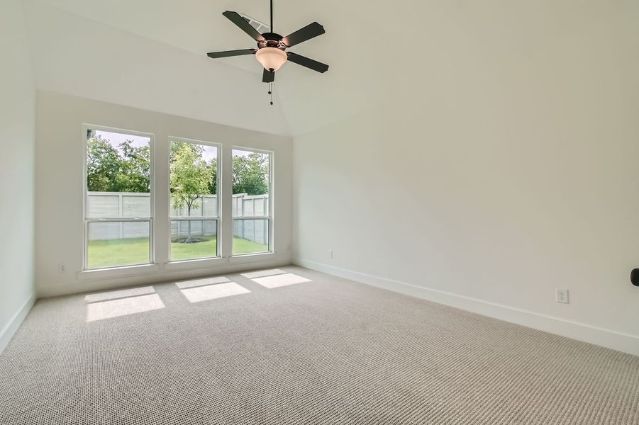 Plan 1560 Representative Photo - Main Bedroom Plan 1560 Representative Photo - Main Bedroom