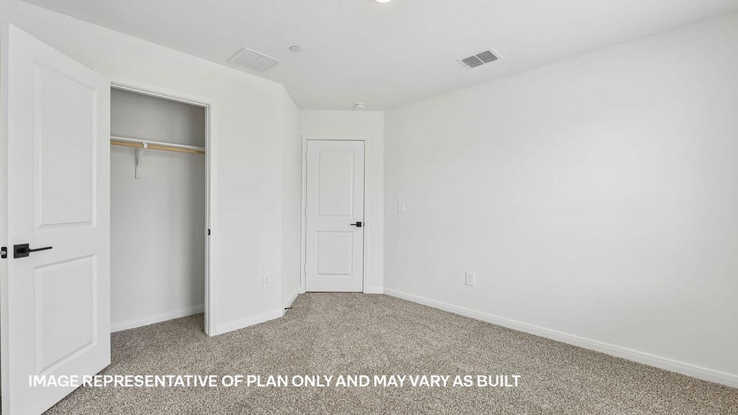 Spacious, unfurnished interior of a new home in Avery Centre, Round Rock (Image 40).