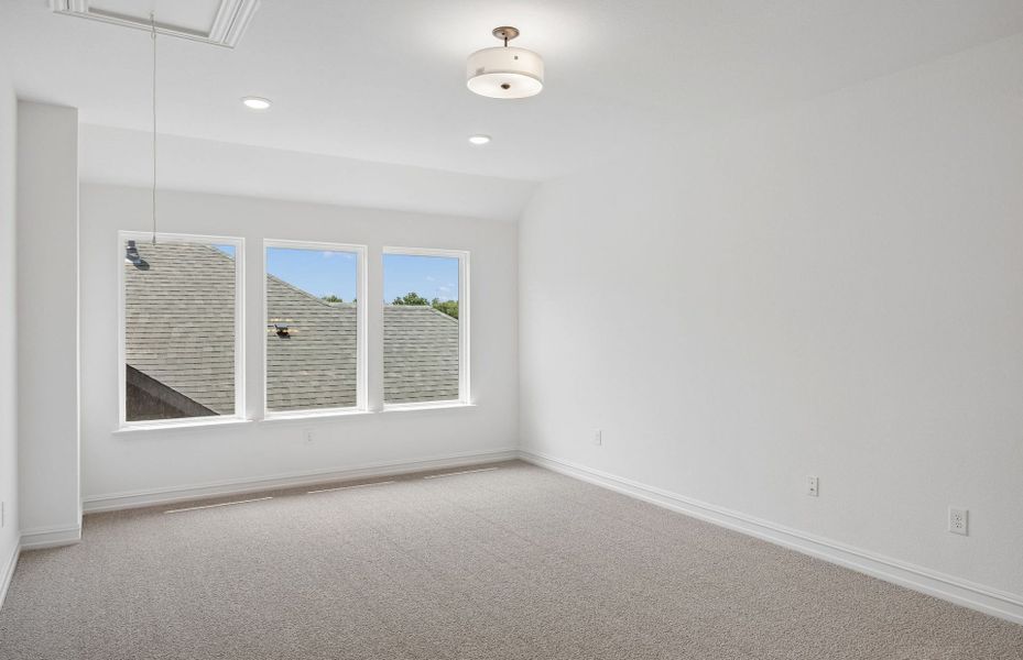 Spacious, unfurnished interior of a new home in Ribbonwood, Aubrey (Image 22). Spacious, unfurnished interior of a new home in Ribbonwood, Aubrey (Image 22).