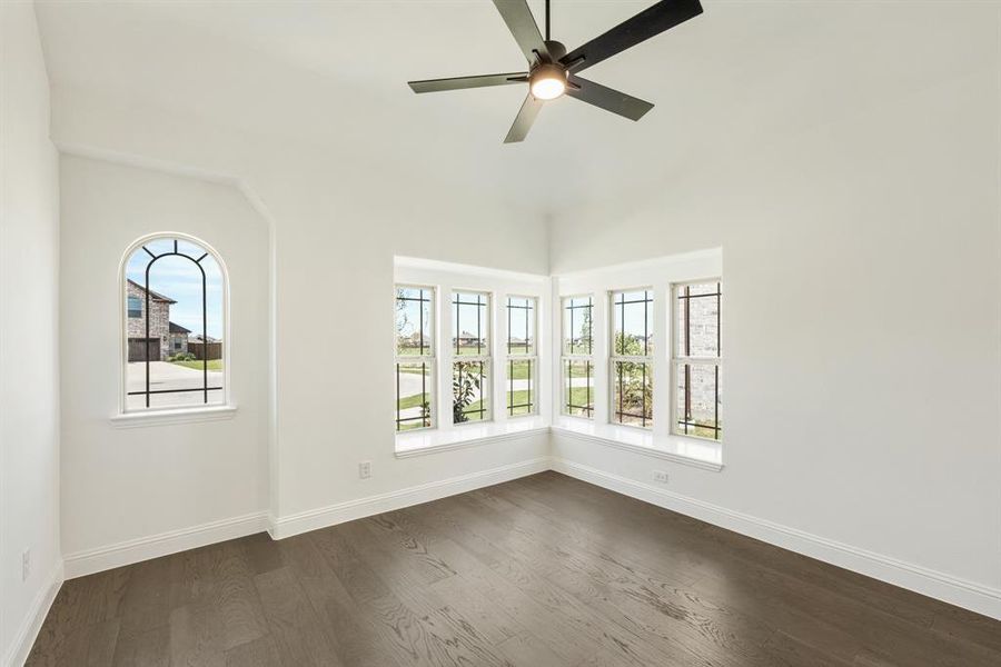 Spacious, unfurnished interior of a new home in Willow Wood Classic 50, McKinney (Image 28). Spacious, unfurnished interior of a new home in Willow Wood Classic 50, McKinney (Image 28).