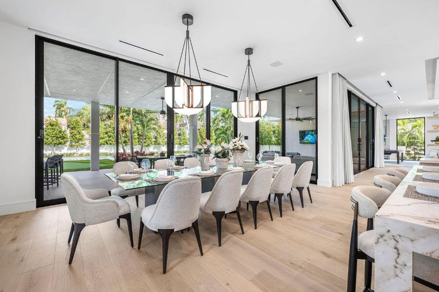 481_Thatch_Palm_Drive_22