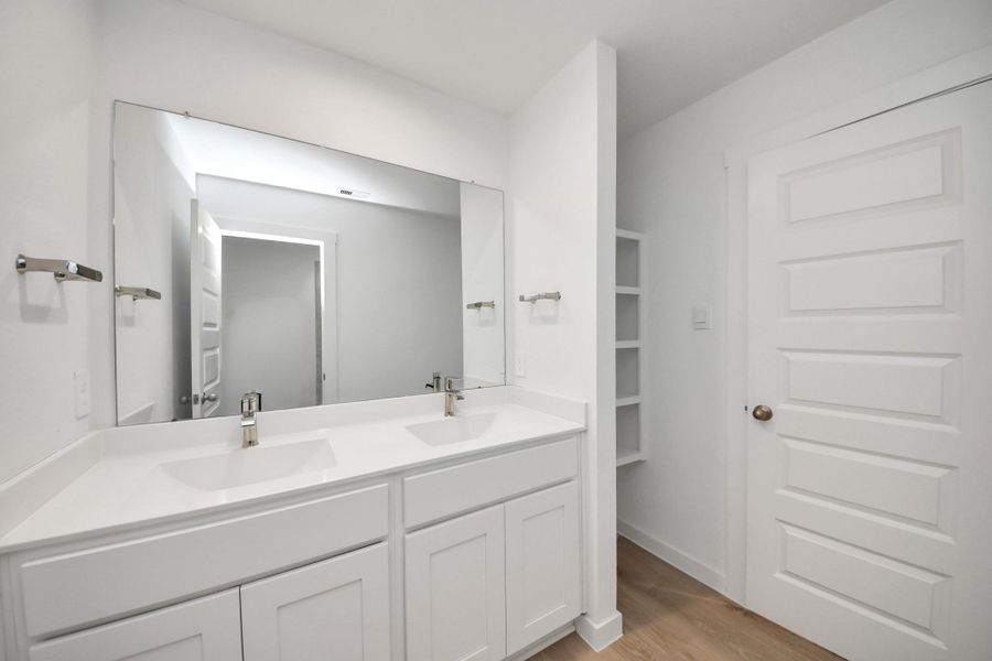 second full bath upstairs second full bath upstairs