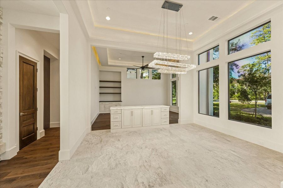 Spacious, unfurnished interior of a new home in , Houston (Image 23).