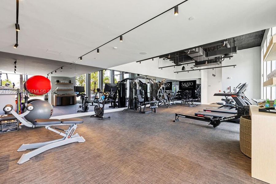 Community amenities in Salato, Pompano Beach (Image 46).