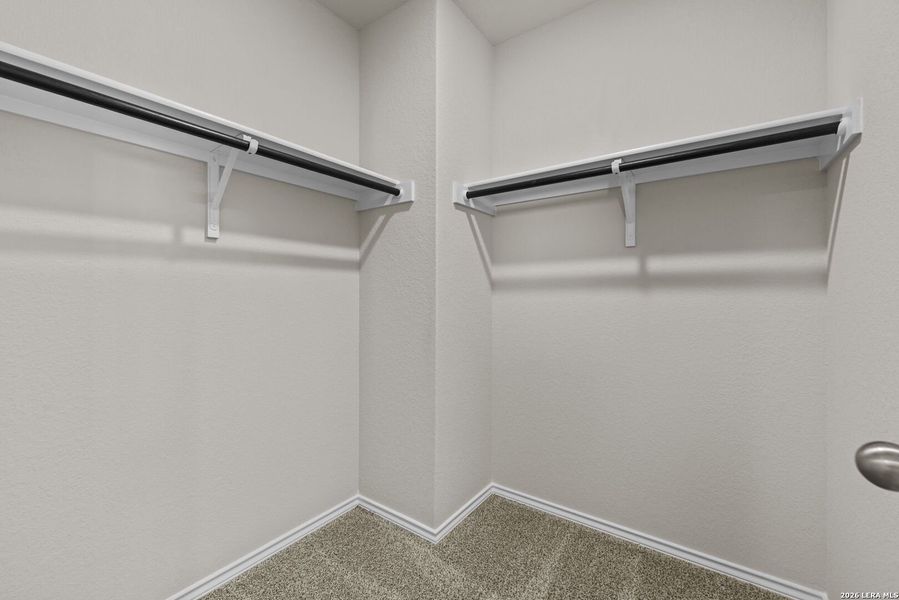 Spacious, unfurnished interior of a new home in Redbird Ranch, San Antonio (Image 14).