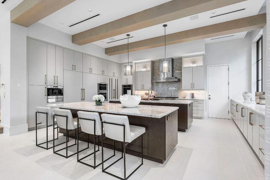 471_Royal_Palm_Way_15