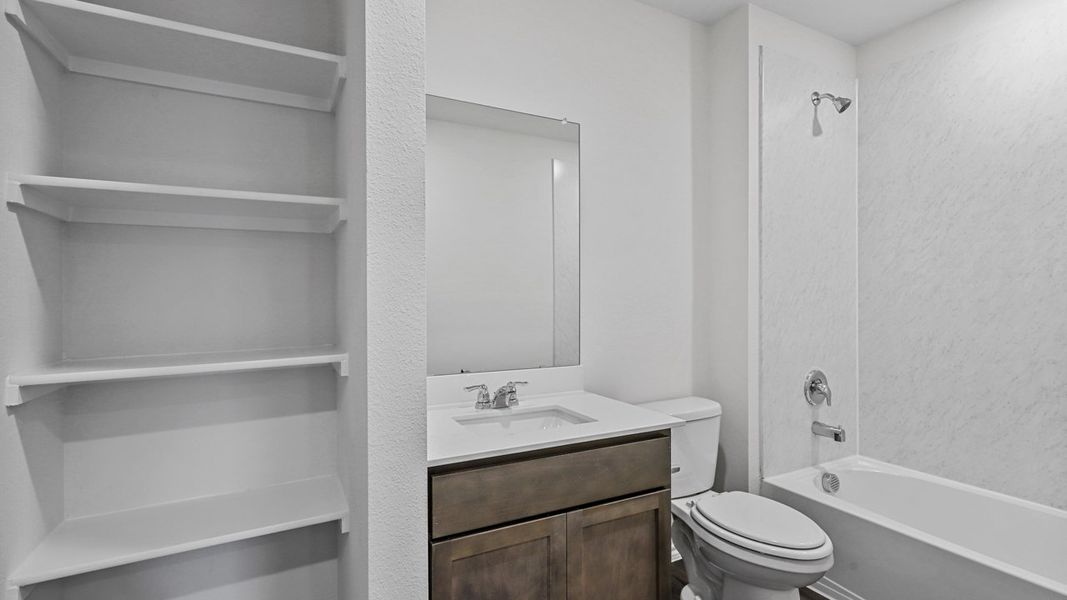 Furnished interior view inside a new home in Cartwright Ranch, Crandall (Image 11).