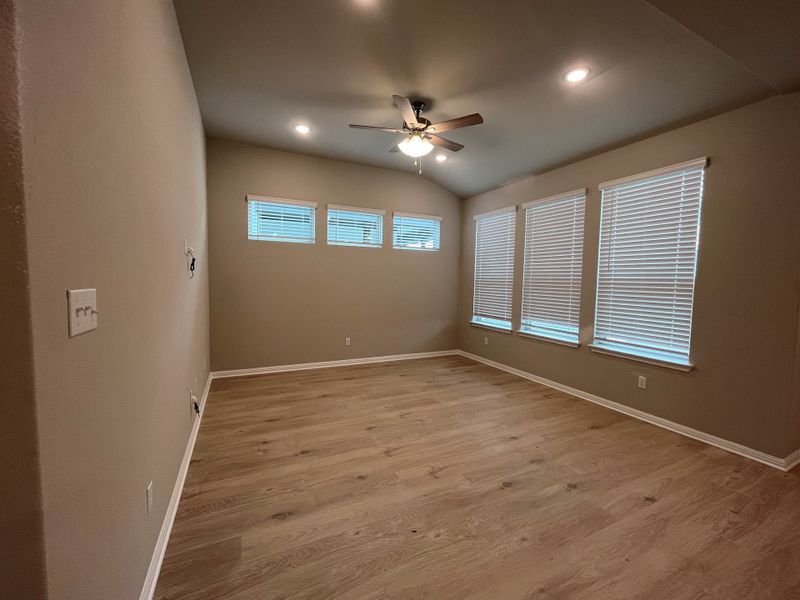 Image 5 of a home in Sage Hollow.