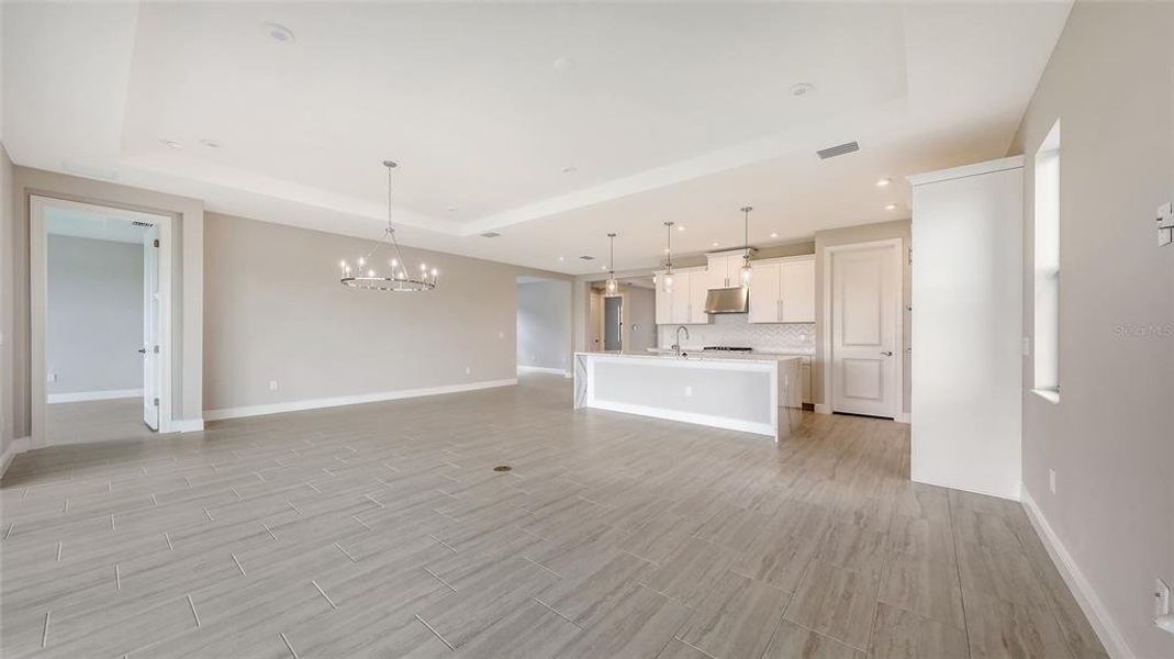 Spacious, unfurnished interior of a new home in Woodland Preserve, Parrish (Image 23).