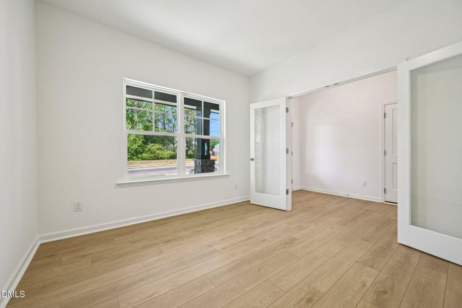 20-web-or-mls-Ken Dr-S1704-020